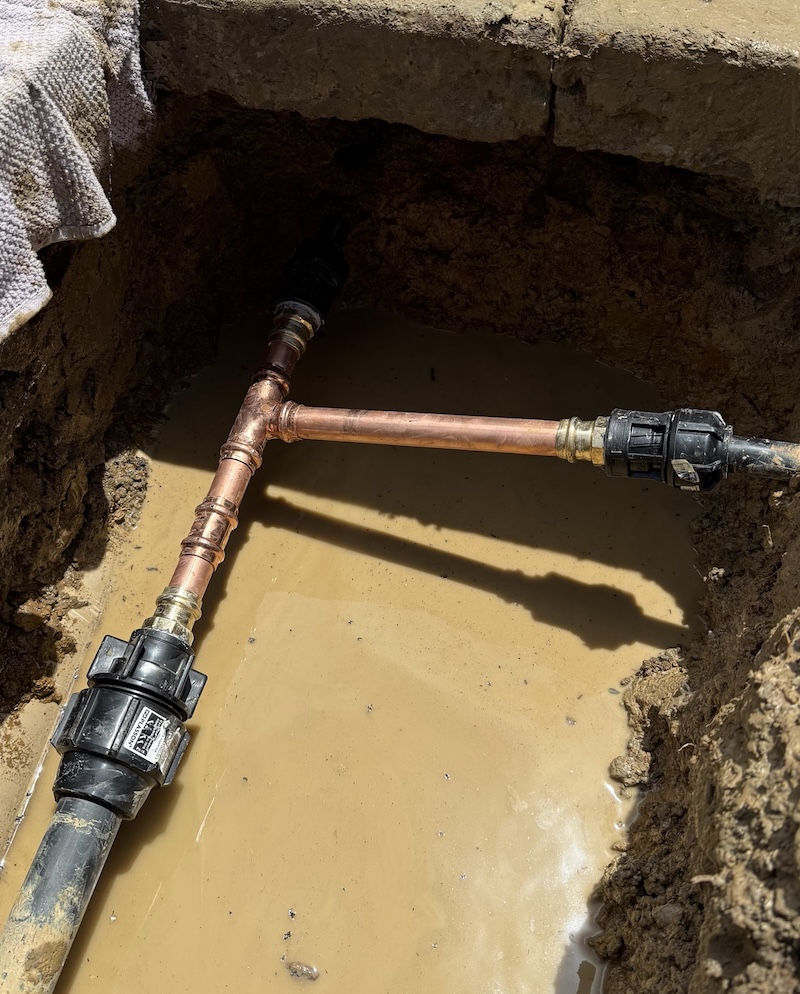 Replacing drainage pipes